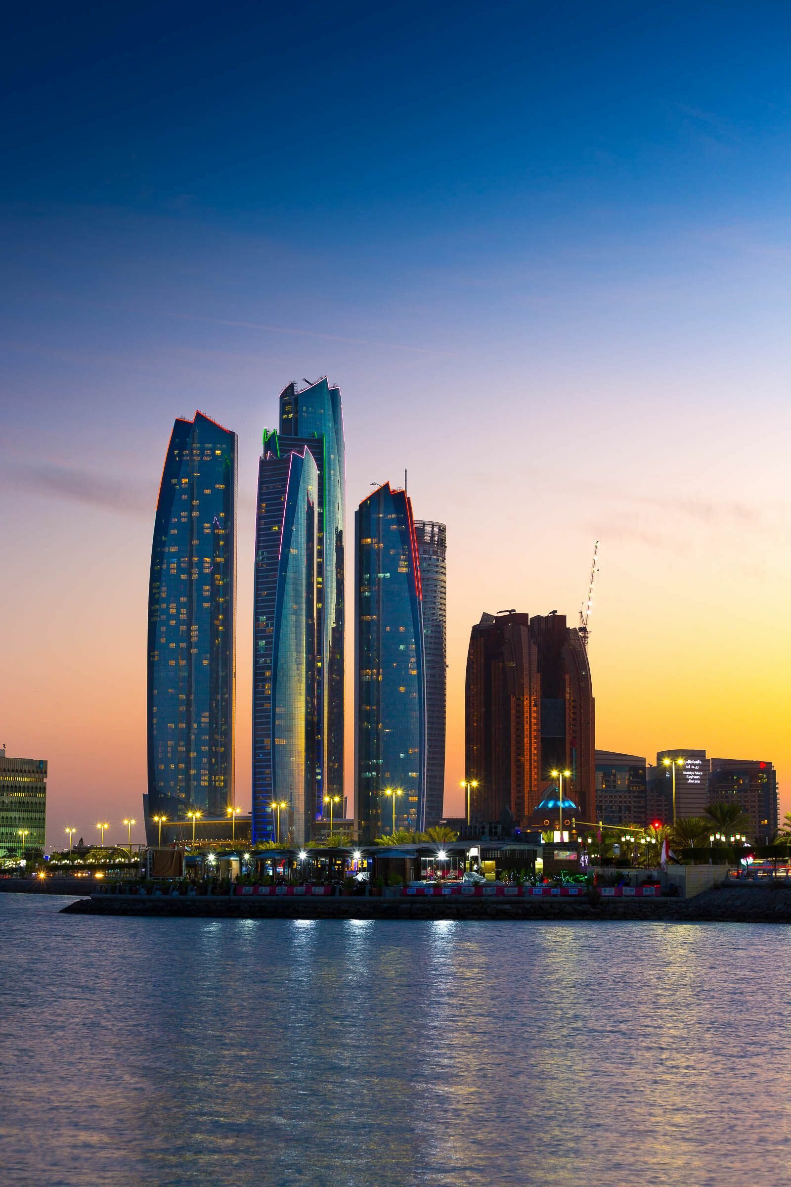 Setup Your Business in UAE Free Zone